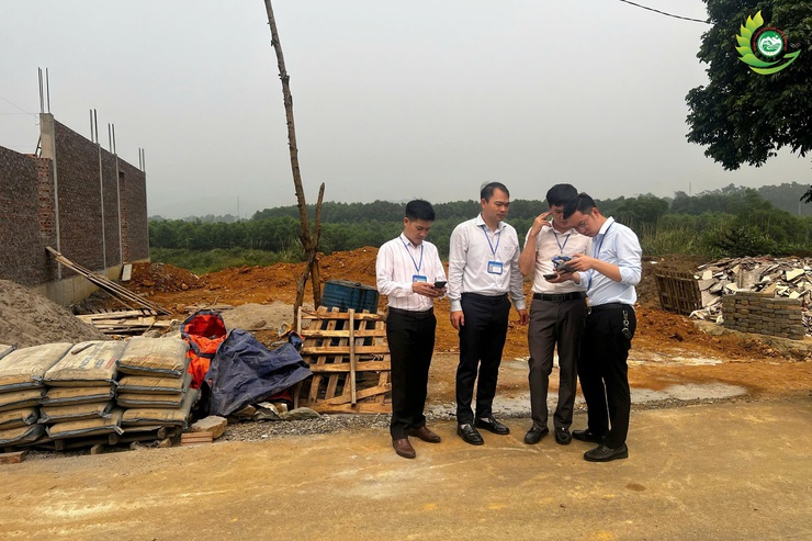 Xã Phú Cát kiên quyết xử lý các trường hợp vi phạm đất đai tại thôn Long Phú và thôn Thắng Đầu- Ảnh 1.