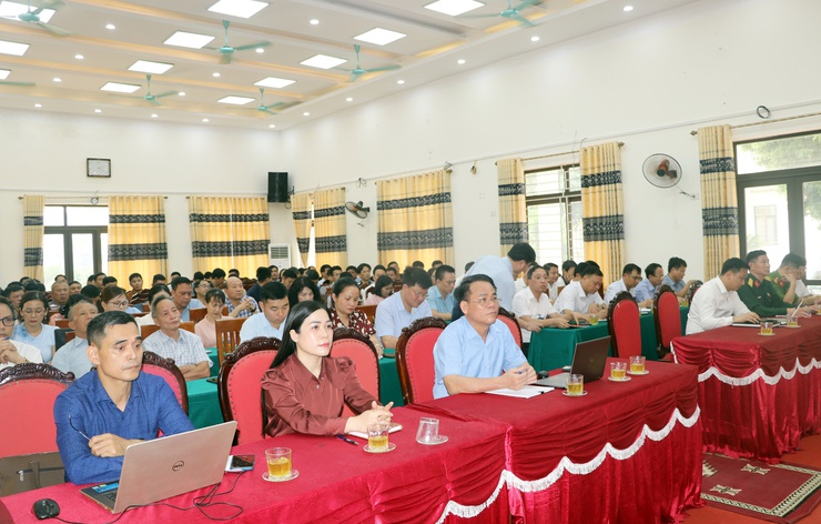 Trần Phú: Đảng uỷ, HĐND, UBND, UB MTTQ Việt Nam xã tổ chức hội nghị giao ban sơ kết Quý I, triển khai nhiệm vụ Quý II năm 2026- Ảnh 1.