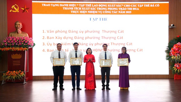 PHƯỜNG THƯỢNG CÁT QUYẾT TÂM BỨT PHÁ TRONG CẢI CÁCH HÀNH CHÍNH, KHẲNG ĐỊNH VỊ THẾ ĐƠN VỊ DẪN DẦU- Ảnh 4.