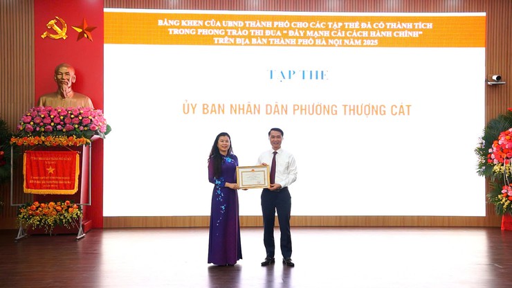 PHƯỜNG THƯỢNG CÁT QUYẾT TÂM BỨT PHÁ TRONG CẢI CÁCH HÀNH CHÍNH, KHẲNG ĐỊNH VỊ THẾ ĐƠN VỊ DẪN DẦU- Ảnh 1.