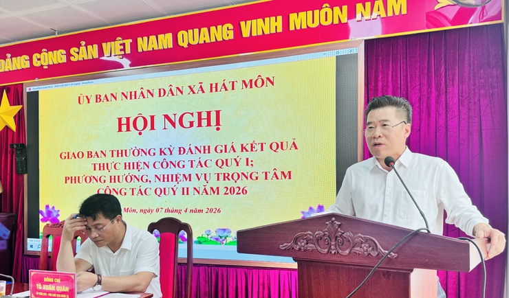 UBND xã tổ chức Hội nghị giao ban thường kỳ đánh giá kết quả thực hiện nhiệm vụ công tác quý I- Ảnh 1.
