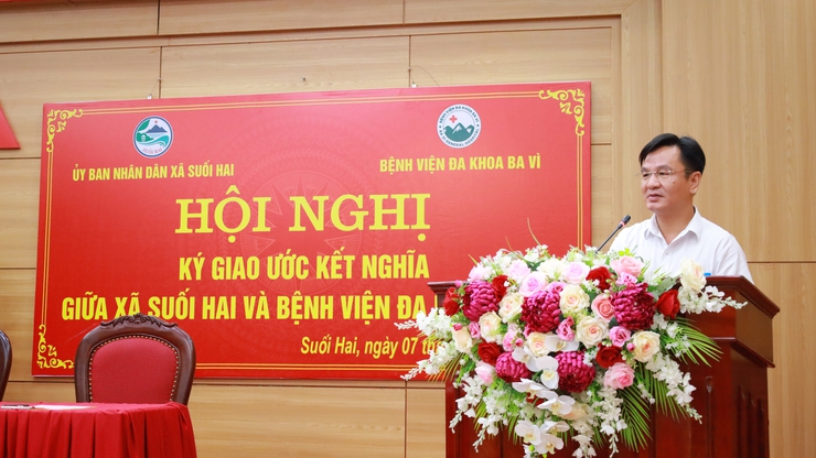 XÃ SUỐI HAI VÀ BỆNH VIỆN ĐA KHOA BA VÌ KÝ GIAO ƯỚC KẾT NGHĨA, CHUNG TAY CHĂM SÓC SỨC KHỎE NHÂN DÂN- Ảnh 3.