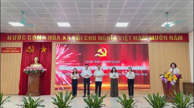 ĐẢNG ỦY PHƯỜNG TƯƠNG MAI PHÁT ĐỘNG CUỘC THI CHÍNH LUẬN VỀ BẢO VỆ NỀN TẢNG TƯ TƯỞNG CỦA ĐẢNG LẦN THỨ SÁU VÀ HỘI THI BÁO CÁO VIÊN, TUYÊN TRUYỀN VIÊN GIỎI PHƯỜNG TƯƠNG MAI NĂM 2026- Ảnh 1.