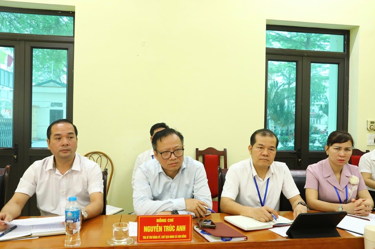 Bí thư Đảng ủy xã tiếp công dân định kỳ tháng 4.2026- Ảnh 1.