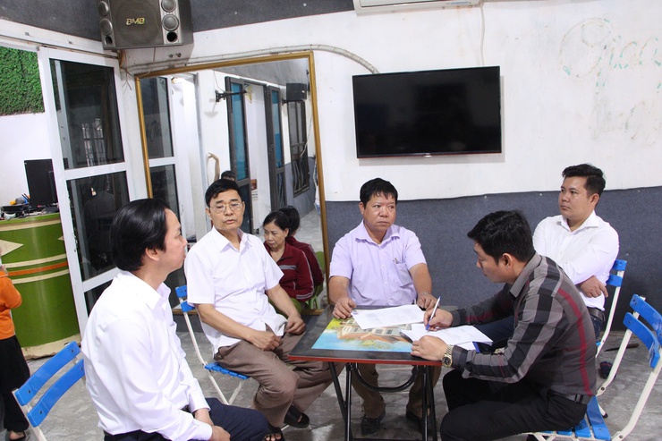 100% hộ gia đình trên địa bàn thôn Nghĩa Hảo, Khê Than (xã Phú Nghĩa) bàn giao bàn giao mặt bằng thực hiện Dự án Cải tạo, nâng cấp Quốc lộ 6 đoạn Ba La – Xuân Mai- Ảnh 6.