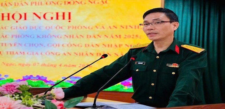 Phường Đông Ngạc tổ chức Hội nghị tổng kết công tác giáo dục quốc phòng – an ninh, phòng không nhân dân năm 2025; tổng kết công tác tuyển chọn và gọi công dân nhập ngũ năm 2026- Ảnh 5.