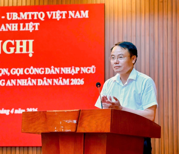 Thanh Liệt: Khen thưởng 6 tập thể và 8 cá nhân có thành tích xuất sắc trong công tác tuyển chọn và gọi công dân nhập ngũ năm 2026- Ảnh 5.