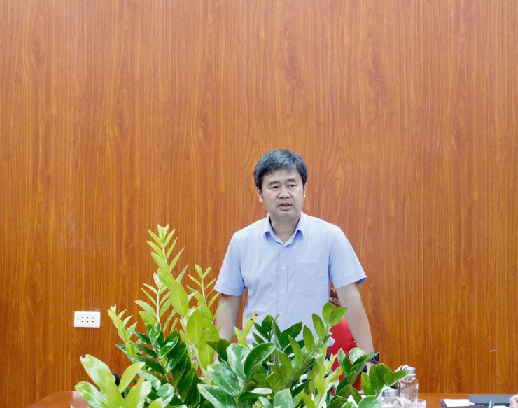 CHỦ TỊCH UBND XÃ KIM ANH LÀM VIỆC VỚI TRUNG TÂM DỊCH VỤ TỔNG HỢP- Ảnh 1.