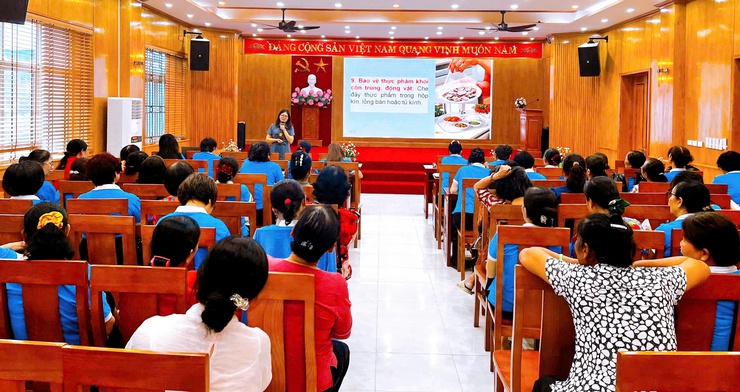 Thanh Liệt: Nâng cao nhận thức người dân về an toàn thực phẩm và phòng, chống dịch tả lợn châu Phi- Ảnh 1.