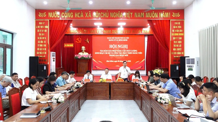 Xã Bình Minh tọa đàm giải pháp nâng cao chất lượng sinh hoạt chi bộ và công tác phát triển đảng viên trong giai đoạn mới- Ảnh 3.