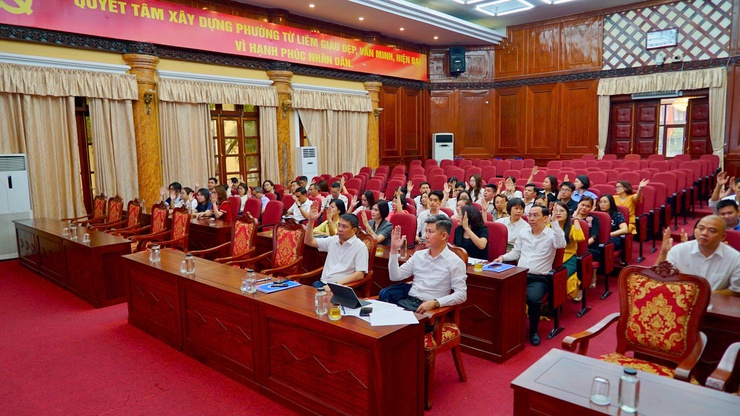 Chủ tịch UBND phường Từ Liêm chỉ đạo, quán triệt nhiệm vụ đối với đội ngũ cán bộ, công chức, viên chức, người lao động- Ảnh 4.