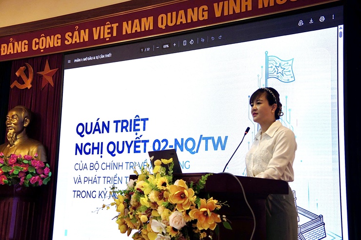 Ủy ban MTTQ Việt Nam phường Phú Thượng tổ chức hội nghị quán triệt nghị quyết số 02-NQ/TW của Bộ chính trị và tổng kết công tác bầu cử nhiệm kỳ 2026–2031- Ảnh 2.