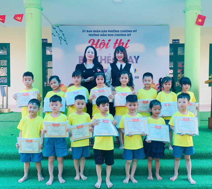 Hội thi “Bé khéo tay” tại Trường Mầm non Chương Mỹ- Ảnh 11.