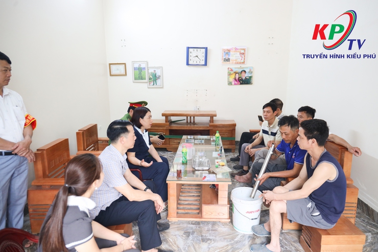 Phòng thi hành án dân sự Thành phố Hà Nội khu vực số 10 cưỡng chế thi hành án dân sự tại thôn Bái Nội- Ảnh 4.