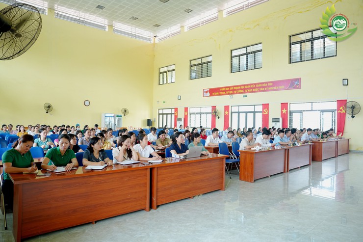 Phú Cát tăng cường kiểm soát an toàn thực phẩm tại bếp ăn trường học trong bối cảnh nhiều nguy cơ tiềm ẩn- Ảnh 1.