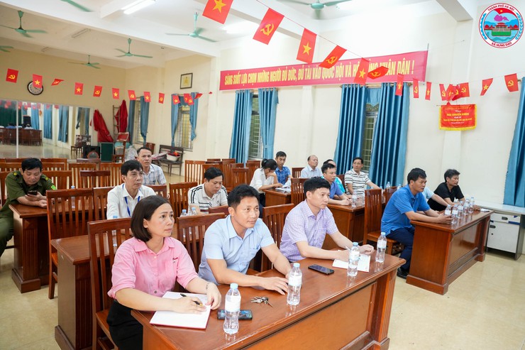 HỘI NGHỊ BÀN GIAO, ĐƯA VÀO KHAI THÁC SỬ DỤNG CÔNG TRÌNH CẢI TẠO AO MIẾU – THÔN YÊN NỘI, XÃ HƯNG ĐẠO- Ảnh 1.