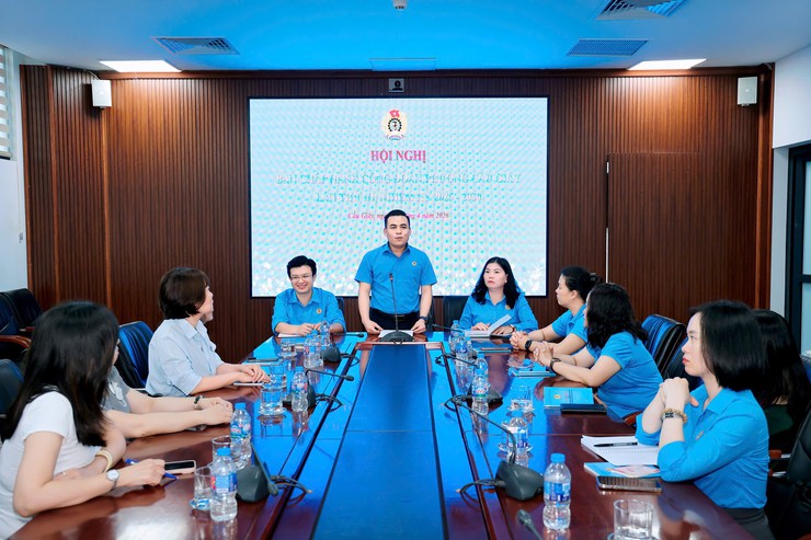 Công đoàn phường Cầu Giấy tổ chức Hội nghị Ban Chấp hành lần thứ III, nhiệm kỳ 2025–2030- Ảnh 3.