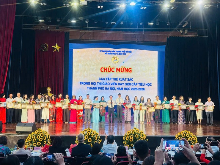 Phường Tùng Thiện đạt thành tích cao tại Hội thi Giáo viên dạy giỏi cấp Tiểu học thành phố Hà Nội năm học 2025-2026- Ảnh 1.