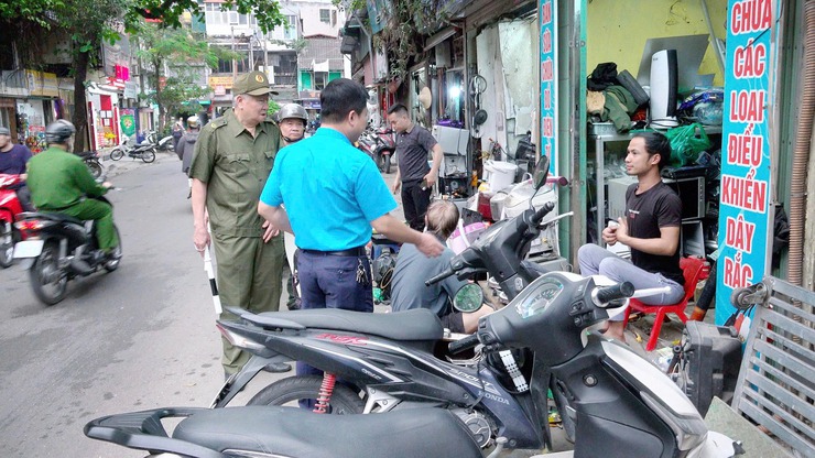 CÔNG ĐOÀN PHƯỜNG VĂN MIẾU – QUỐC TỪ GIÁM: TỰ QUẢN TUYẾN PHỐ TRẦN QUÝ CÁP – NHỮNG KẾT QUẢ TÍCH CỰC SAU 5 NGÀY RA QUÂN - Ảnh 6.