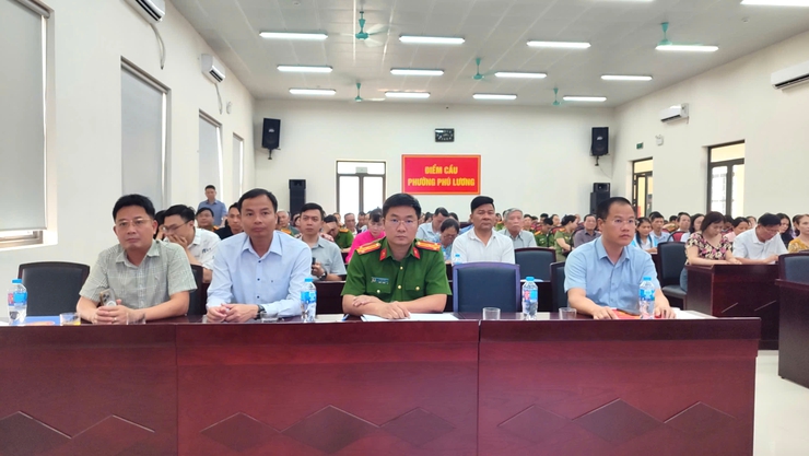 Phường Phú Lương tổ chức hội nghị triển khai nâng cấp đề án "Camera an ninh giám sát" trên địa bàn phường- Ảnh 1.