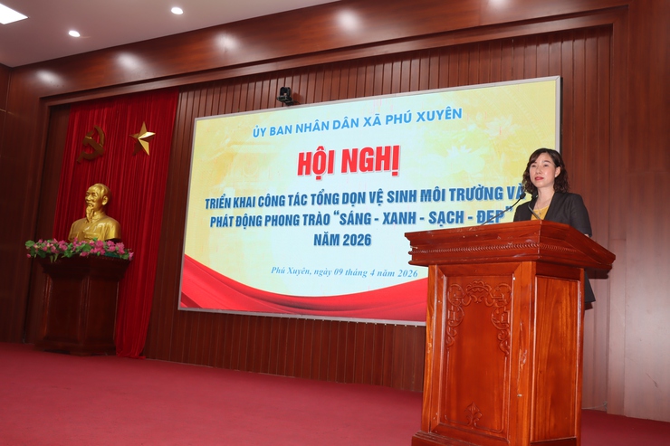 Phú Xuyên triển khai công tác tổng dọn VSMT và phát động phong trào “Sáng - xanh - sạch - đẹp” năm 2026- Ảnh 5.
