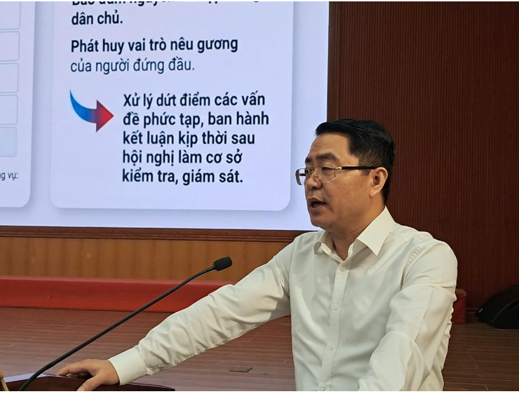 Tây Hồ: Quyết tâm thực hiện hiệu quả các giải pháp cấp thiết gắn với tổng thể lâu dài các điểm các điểm nghẽn theo từng tháng, từng quý- Ảnh 3.