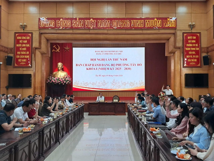 Tây Hồ: Quyết tâm thực hiện hiệu quả các giải pháp cấp thiết gắn với tổng thể lâu dài các điểm các điểm nghẽn theo từng tháng, từng quý- Ảnh 6.