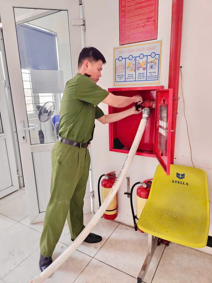 ĐẢM BẢO PCCC MÙA NẮNG NÓNG- Ảnh 2.