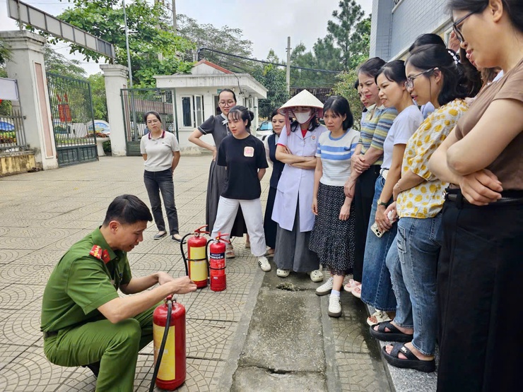 ĐẢM BẢO PCCC MÙA NẮNG NÓNG- Ảnh 3.