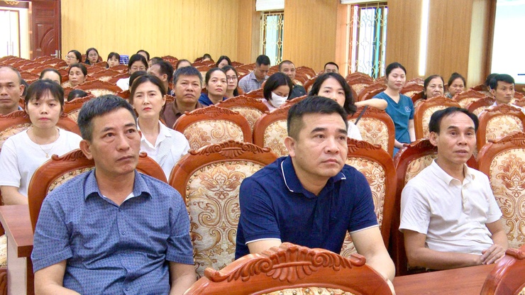 THƯ LÂM TỔ CHỨC HỘI NGHỊ TẬP HUẤN XÂY DỰNG MÔ HÌNH TUYẾN ĐƯỜNG, CHỢ KHÔNG DÙNG TIỀN MẶT NĂM 2026- Ảnh 7.