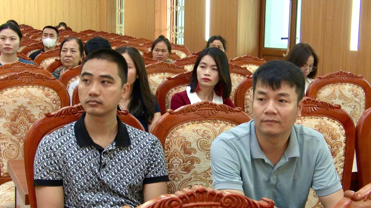 THƯ LÂM TỔ CHỨC HỘI NGHỊ TẬP HUẤN XÂY DỰNG MÔ HÌNH TUYẾN ĐƯỜNG, CHỢ KHÔNG DÙNG TIỀN MẶT NĂM 2026- Ảnh 8.