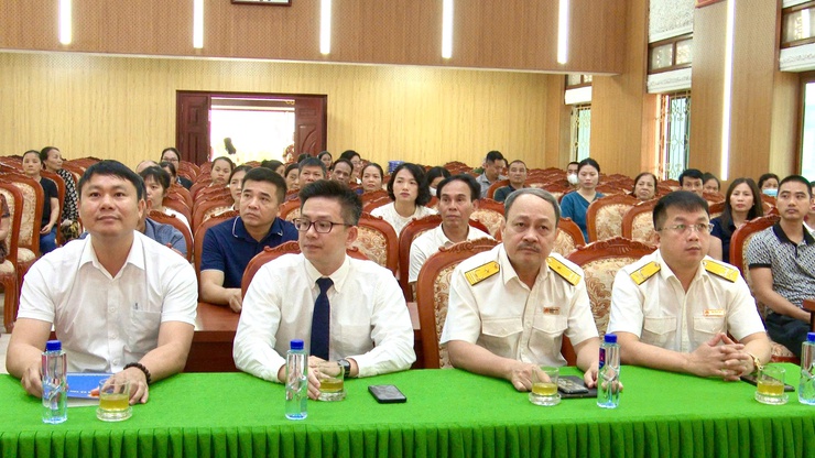 THƯ LÂM TỔ CHỨC HỘI NGHỊ TẬP HUẤN XÂY DỰNG MÔ HÌNH TUYẾN ĐƯỜNG, CHỢ KHÔNG DÙNG TIỀN MẶT NĂM 2026- Ảnh 1.