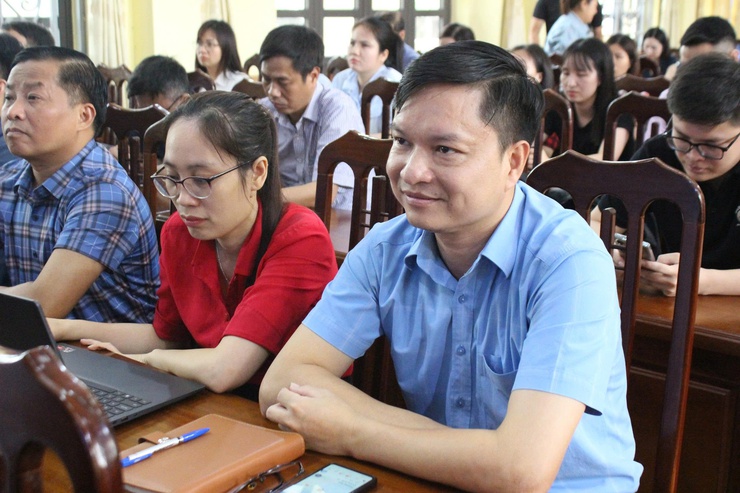 UBND xã Quảng Bị tổ chức tập huấn sử dụng Hệ thống HanoiWork- Ảnh 3.