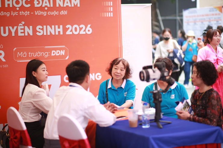 Gần 350 người lao động phường Kiến Hưng tham gia Phiên giao dịch việc làm năm 2026- Ảnh 3.