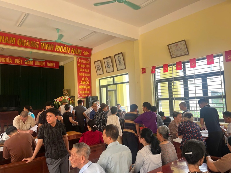 XÁC MINH NHÂN KHẨU, NGHỀ NGHIỆP CHO 217 HỘ DÂN THÔN AN KHOÁI VÀ 1.700 HỘ THÔN CHÂU MAI PHỤC VỤ DỰ ÁN KHU ĐÔ THỊ THỂ THAO OLYMPIC- Ảnh 1.