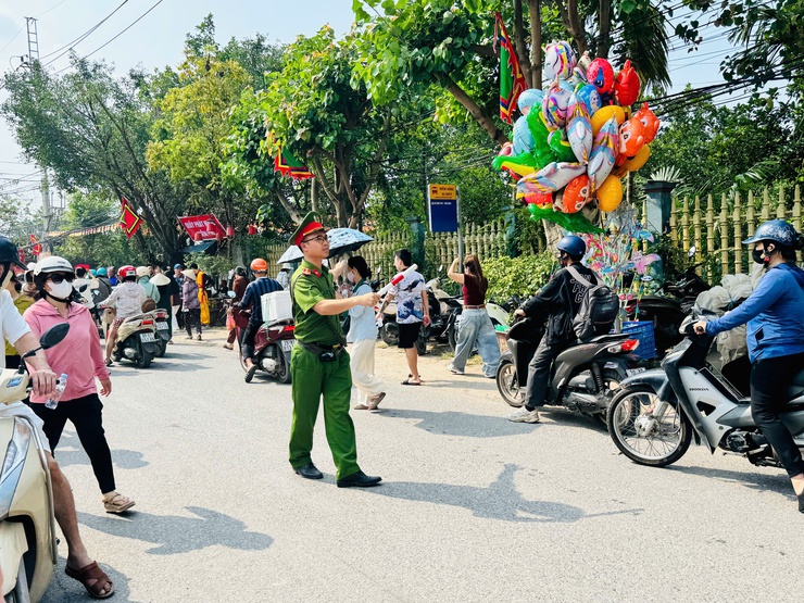 Khai hội Tổng Nam Phù – đánh thức mạch nguồn di sản giữa lòng Thủ đô- Ảnh 13.