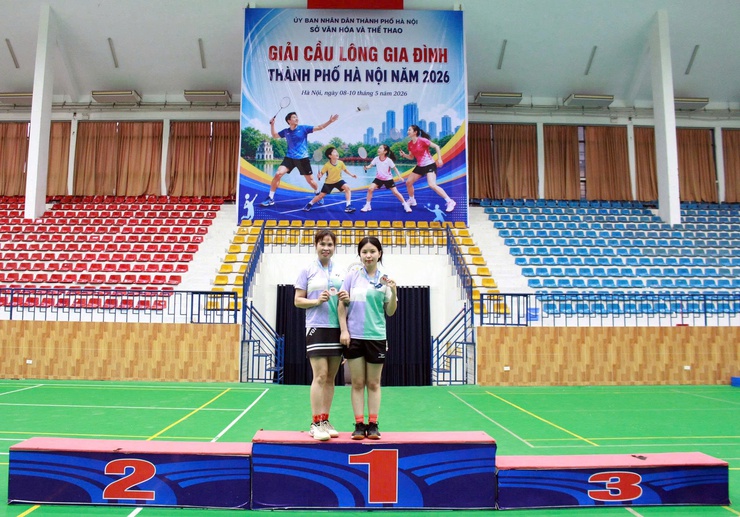 Đội tuyển xã Phú Nghĩa xuất sắc giành 01 huy chương bạc và 01 huy chương đồng tại giải cầu lông Gia đình Thành phố Hà Nội năm 2026- Ảnh 6.