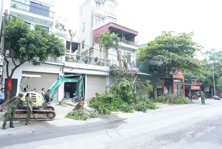Thanh Oai tiến hành tháo dỡ, giải phóng mặt bằng phục vụ Dự án nâng cấp, mở rộng Quốc lộ 21B- Ảnh 6.