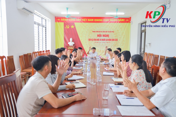 Chi bộ Trung tâm Dịch vụ Tổng hợp xã Kiều Phú tổ chức sinh hoạt chuyên đề nâng cao chất lượng hoạt động chuyên môn và công tác xây dựng Đảng- Ảnh 9.