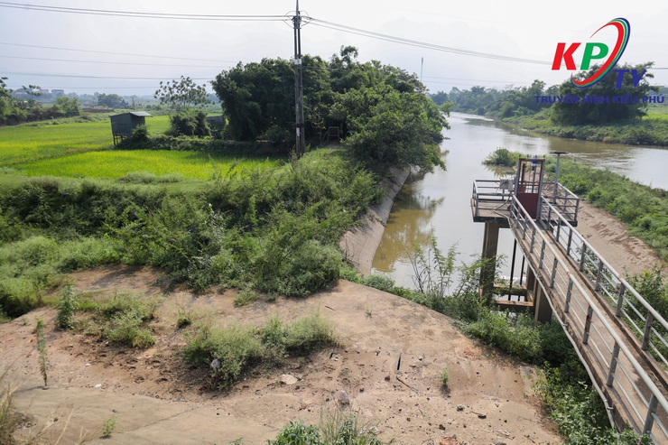 Xã Kiều Phú kiểm tra tiến độ các công trình và vị trí trọng yếu phục vụ công tác phòng, chống thiên tai năm 2026- Ảnh 10.