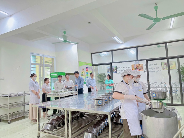 Xã Tiến Thắng tăng cường công tác kiểm tra, giám sát ATTP trong quý I và tháng hành động vì ATTP năm 2026- Ảnh 1.