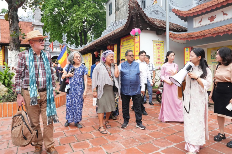Sơn Đồng đón Đoàn Hội đồng Thủ công Thế giới tham quan làng nghề truyền thống- Ảnh 5.