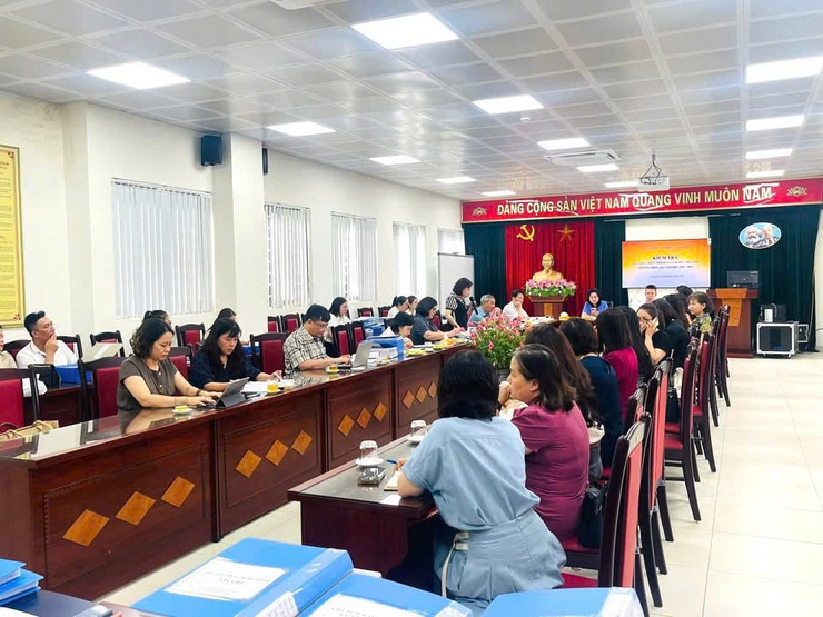 Phường Đống Đa vinh dự đón các Đoàn kiểm tra của Bộ GD- Ảnh 9.