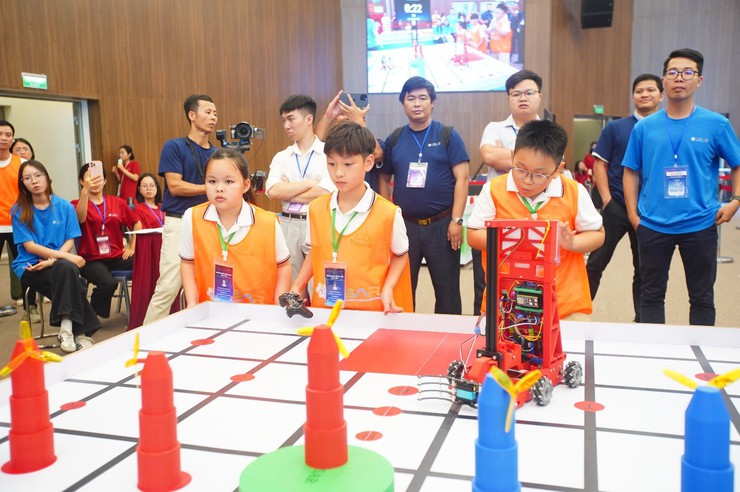 Học sinh Trường Tiểu học Thanh Xuân Nam, phường Thanh Liệt tỏa sáng tại giải vô địch Quốc gia STEM, AI và Robotics năm học 2025-2026- Ảnh 8.