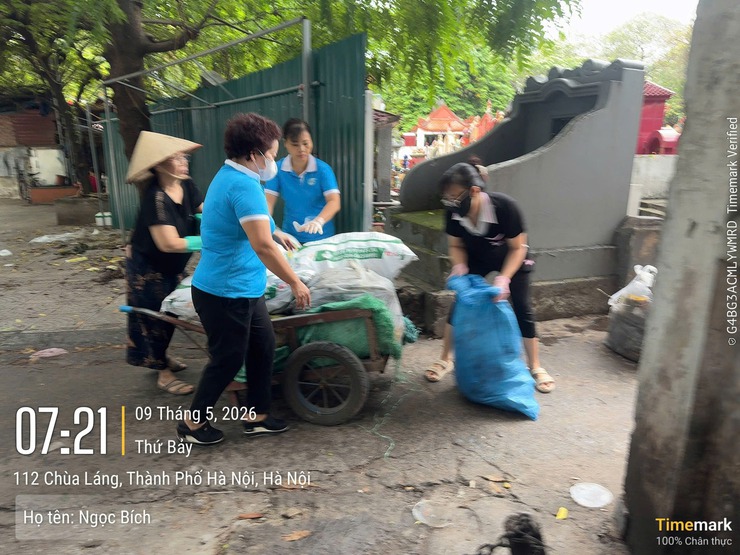 VỆ SINH MÔI TRƯỜNG SÁNG THỨ BẢY HÀNG TUẦN CỦA HỘI PHỤ NỮ PHƯỜNG LÁNG.- Ảnh 5.