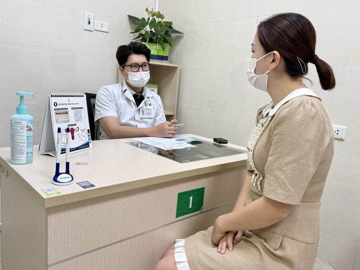 Tận tâm vì người bệnh, tận hiến với nghề- Ảnh 3.