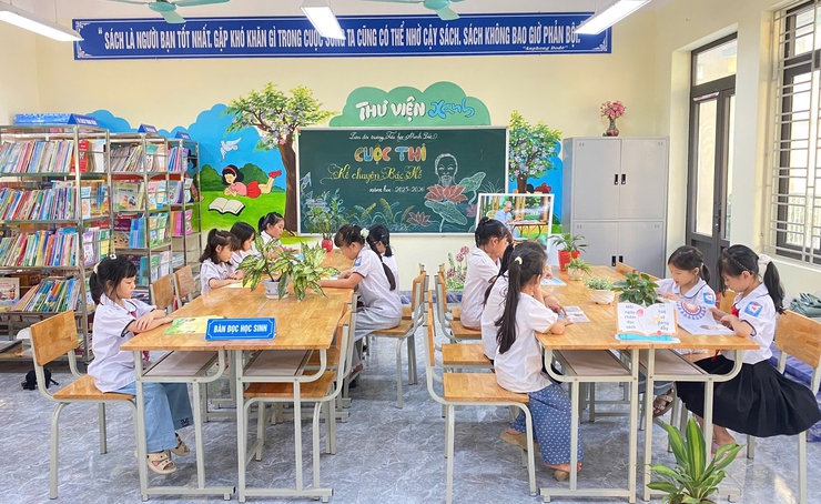 Trường Tiểu học Minh Đức ra mắt công trình măng non “Thư viện xanh” chào mừng 85 năm Ngày thành lập Đội.- Ảnh 1.