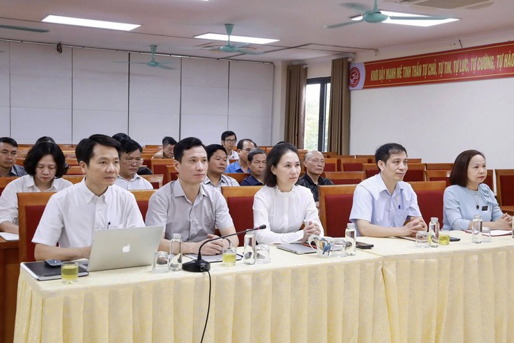 Phường Dương Nội dự Hội nghị quán triệt, triển khai thi hành Luật Thủ đô (sửa đổi)- Ảnh 2.