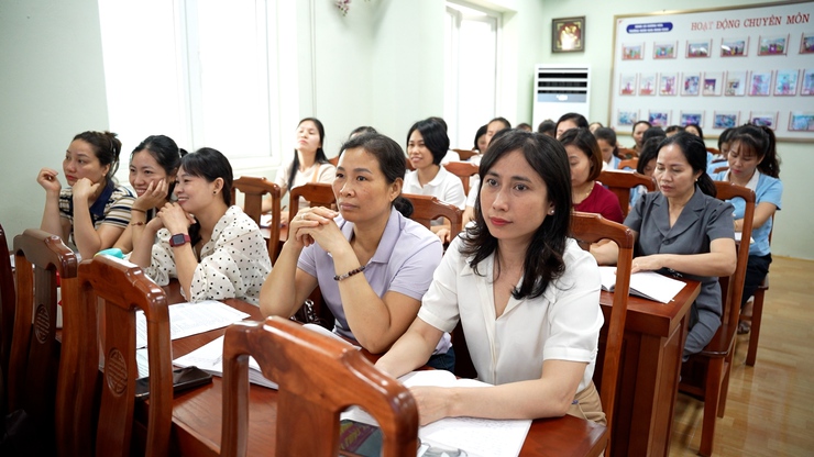 Trường mầm non Minh khai phối hợp với trường mầm non Dương Liễu tổ chức chuyên đề đối mới hình thức tổ chức hoạt động giáo dục trong linh vực phát triển thẩm mỹ tiếp cận chương trình giáo dục mầm non mới- Ảnh 5.