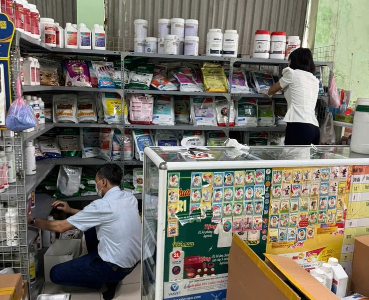 xã Bất Bạt: Tăng cường kiểm tra liên ngành về an toàn thực phẩm và vật tư nông nghiệp trong "Tháng hành động vì an toàn thực phẩm" năm 2026- Ảnh 2.
